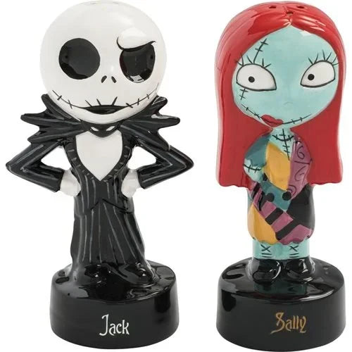The Nightmare Before Christmas Jack and Sally Sculpted Salt and Pepper Shaker Se Main image