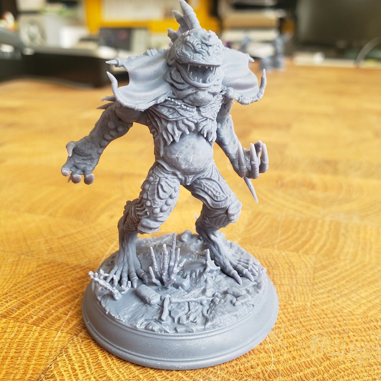 Giga Gluglin, Fishfolk Abomination