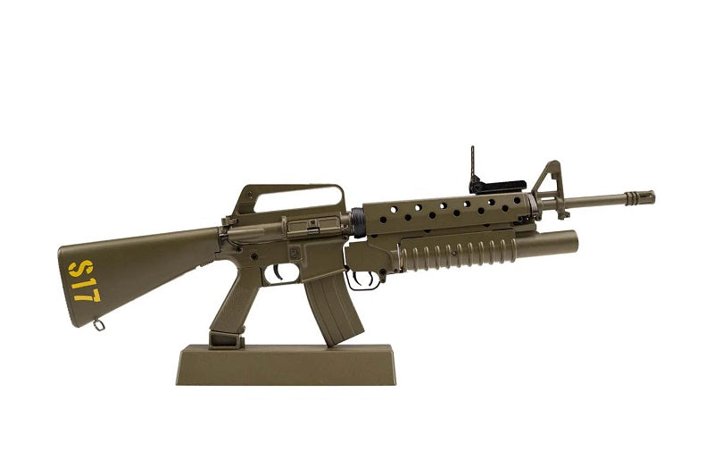 1/3 Scale Die Cast M16A1 Vietnam Rifle Grenadier Model, Green