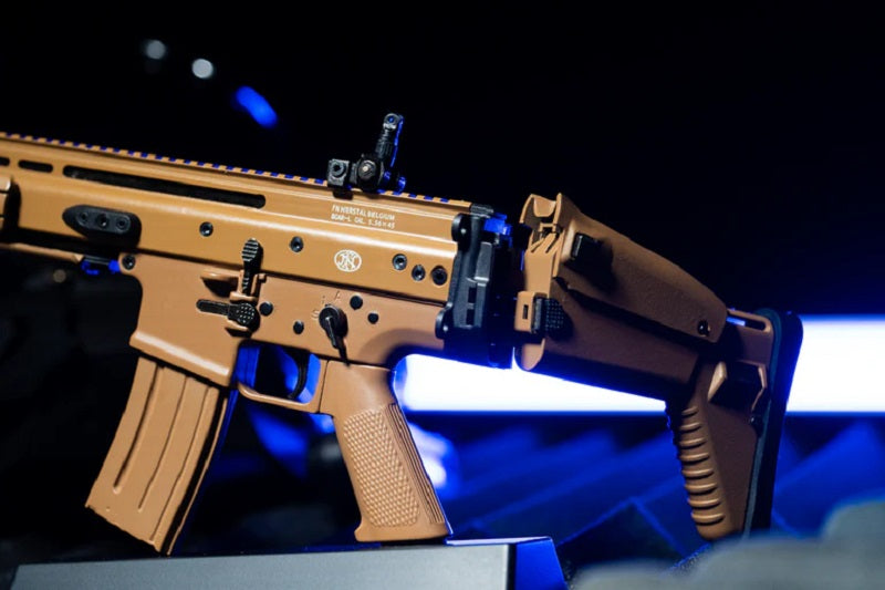 1/3 Scale Die Cast FN Scar Model Rifle, Dark Tan