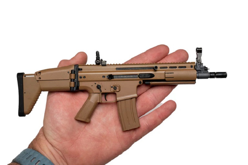 1/3 Scale Die Cast FN Scar Model Rifle, Dark Tan