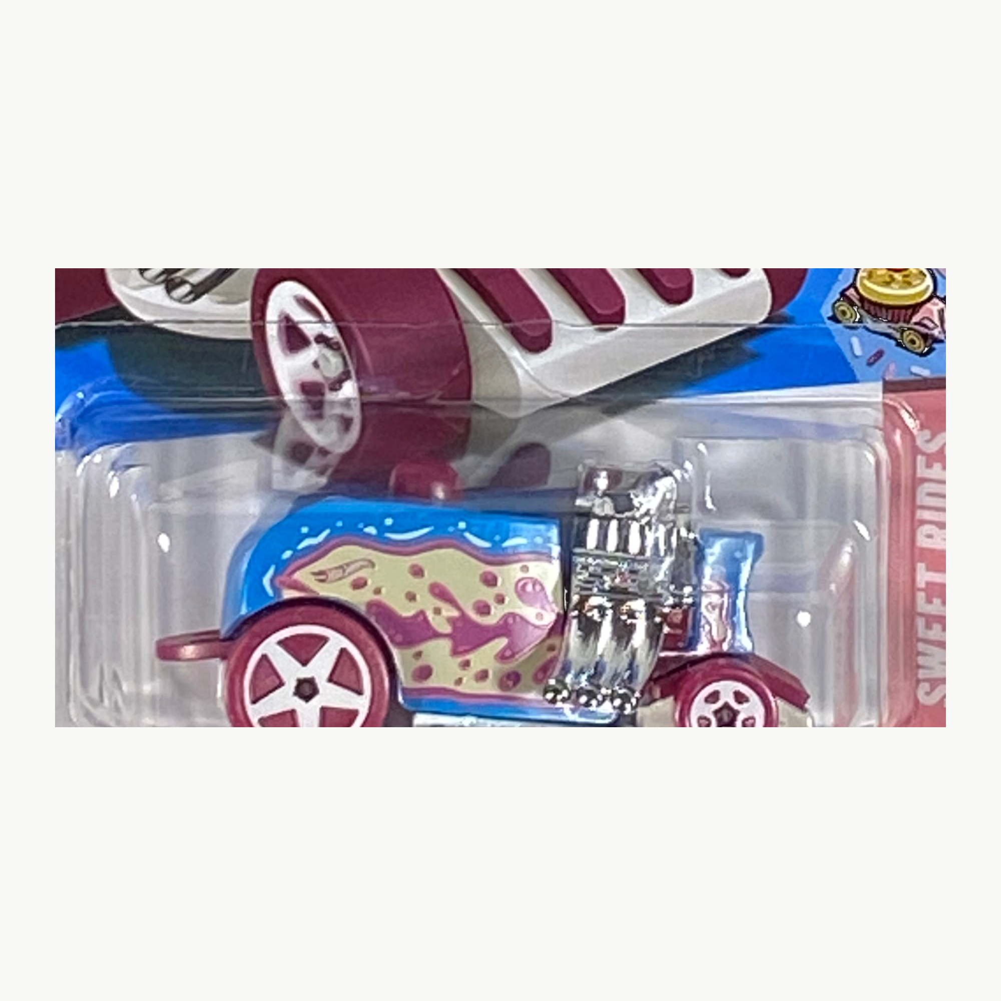 Hot Wheels Birthday Burner | Sweet Rides Series 3/5 Secondary image