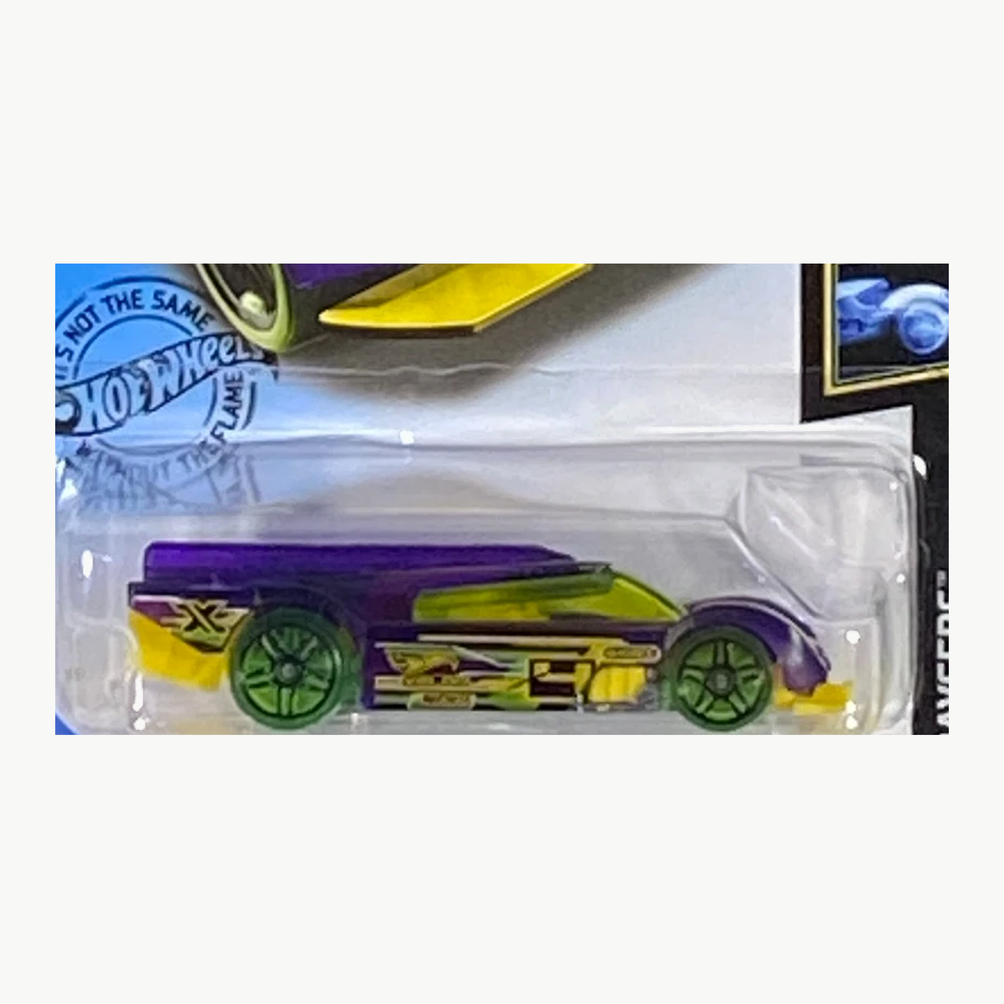 Hot Wheels Gruppo x24 | X-Raycers Series 2/10 Secondary image