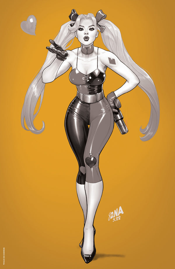 [FOIL] HARLEY QUINN #22 UNKNOWN COMICS DAVID NAKAYAMA GOLD FOIL VIRIGN NYCC 2022 B&W COLOR BLEED VAR (09/28/2022) - Collectors World Toys