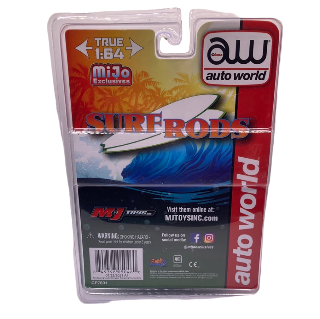 Auto World 1965 Chevrolet Suburban Diecast