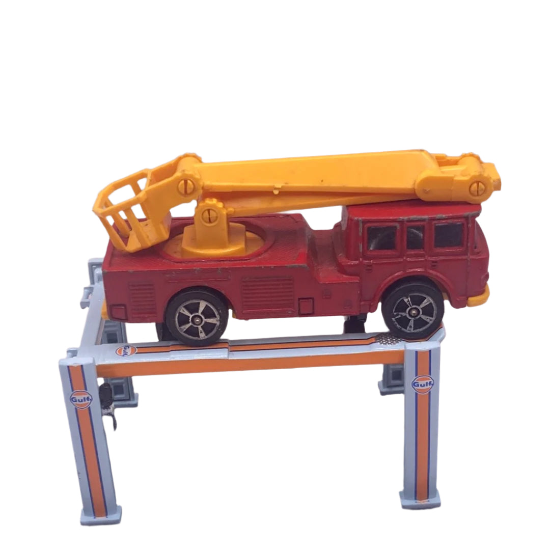 Corgi Juniors Simon Snorkel Fire Engine Diecast Red