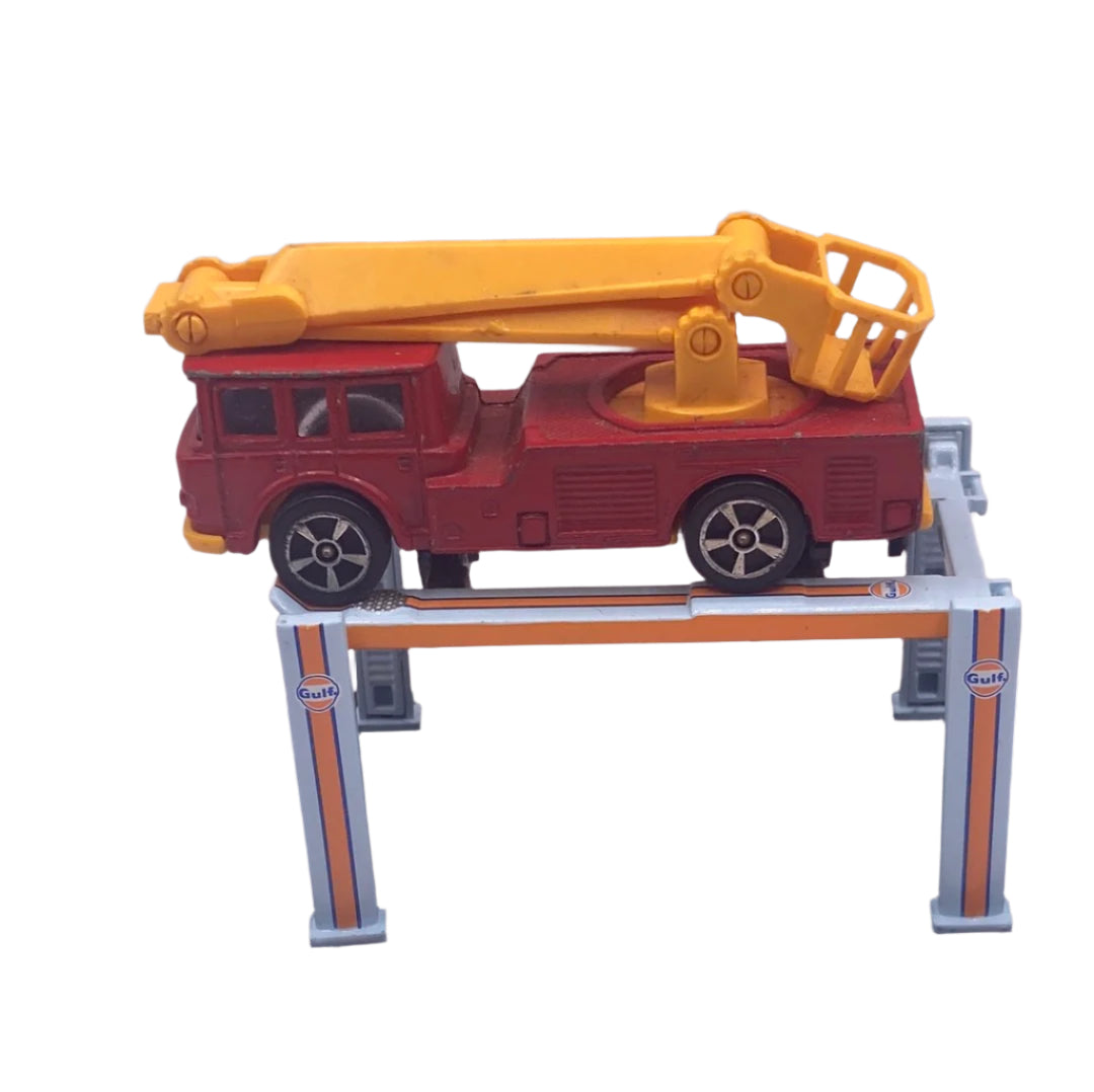 Corgi Juniors Simon Snorkel Fire Engine Diecast Red