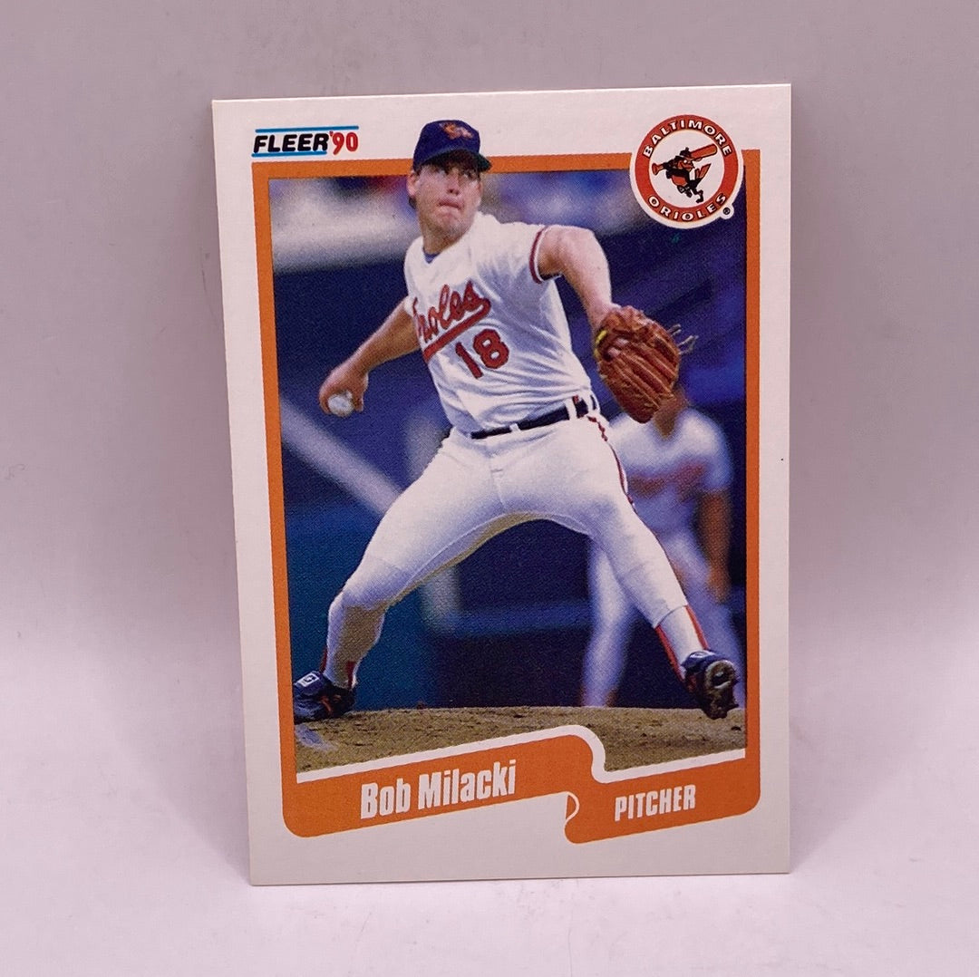 Fleer Bob Milacki Sports Card