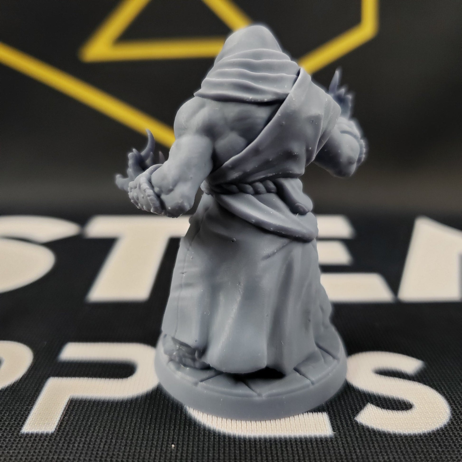 Ivory Priest - Sculpt B (Male Loxodon Monk)