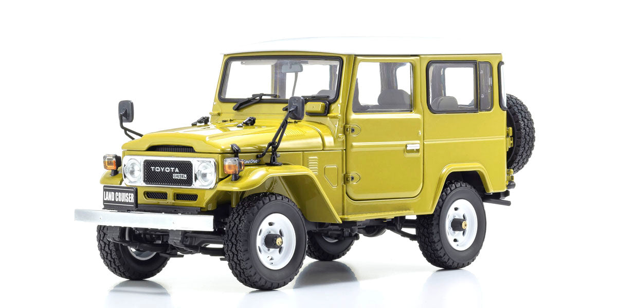 1/18 Toyota Land Cruiser 40 Van (Yellow)