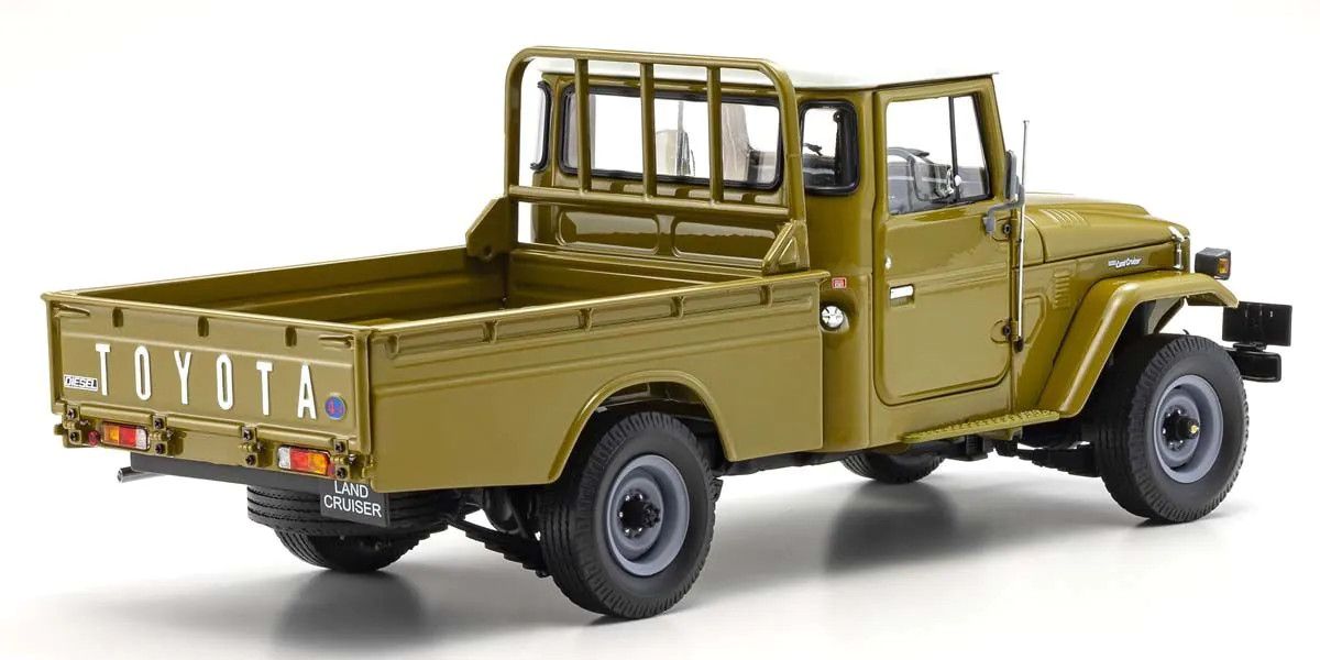1/18 Scale Toyota Land Cruiser 40 Pickup Olive Model Diecast Car
