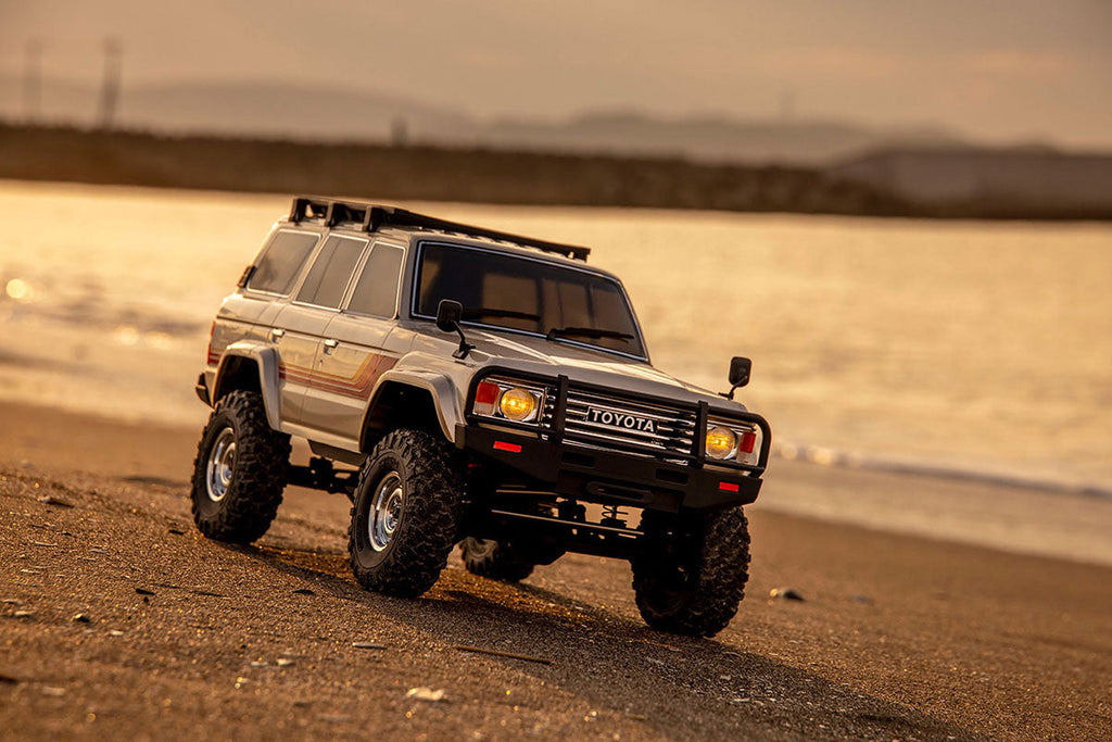 1/10 4WD Toyota Land Cruiser 60 Body Typer 1 Readyset