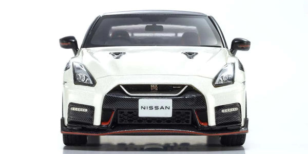 1/43 Scale Nissan GT-R NISMO 2022 Diecast Car (White)