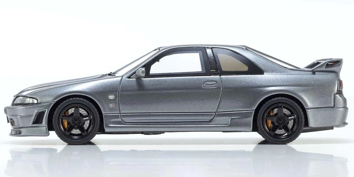 1/43 Scale Nissan Skyline GT-R R33 NISMO Grand Touring Diecast Car (Gray)