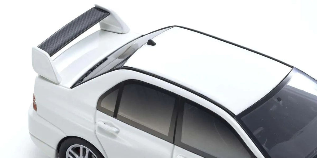 1/43 Scale Mitsubishi Lancer Evolution IX MR, White Diecast Car