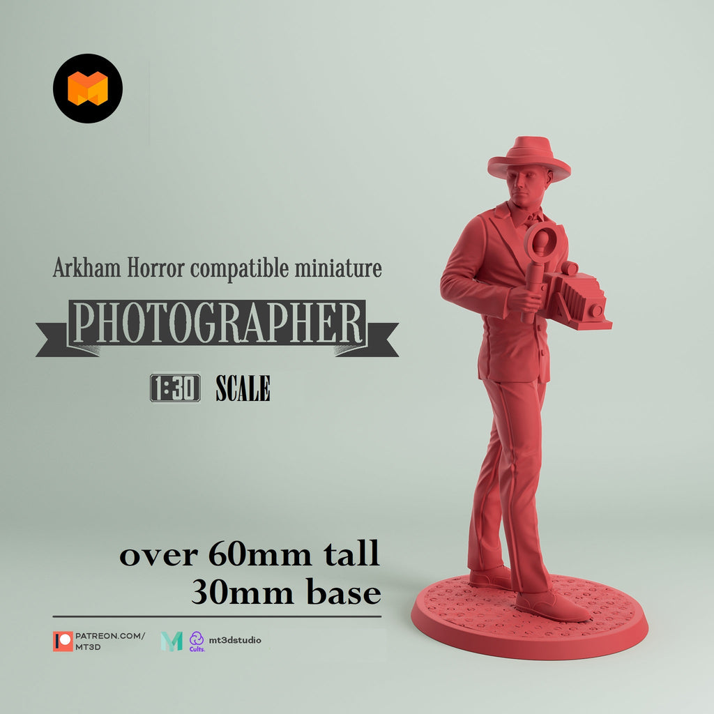 Arkham Compatible Investigator: The Photographer (Darrell Simmons)