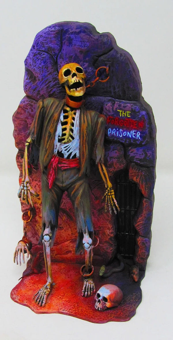 1/8 Forgotten Prisoner of Castel Mare Glow Edition