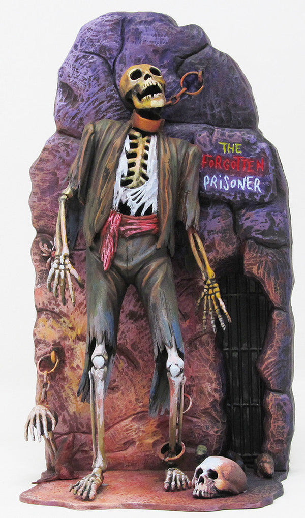 1/8 Forgotten Prisoner of Castel Mare Glow Edition