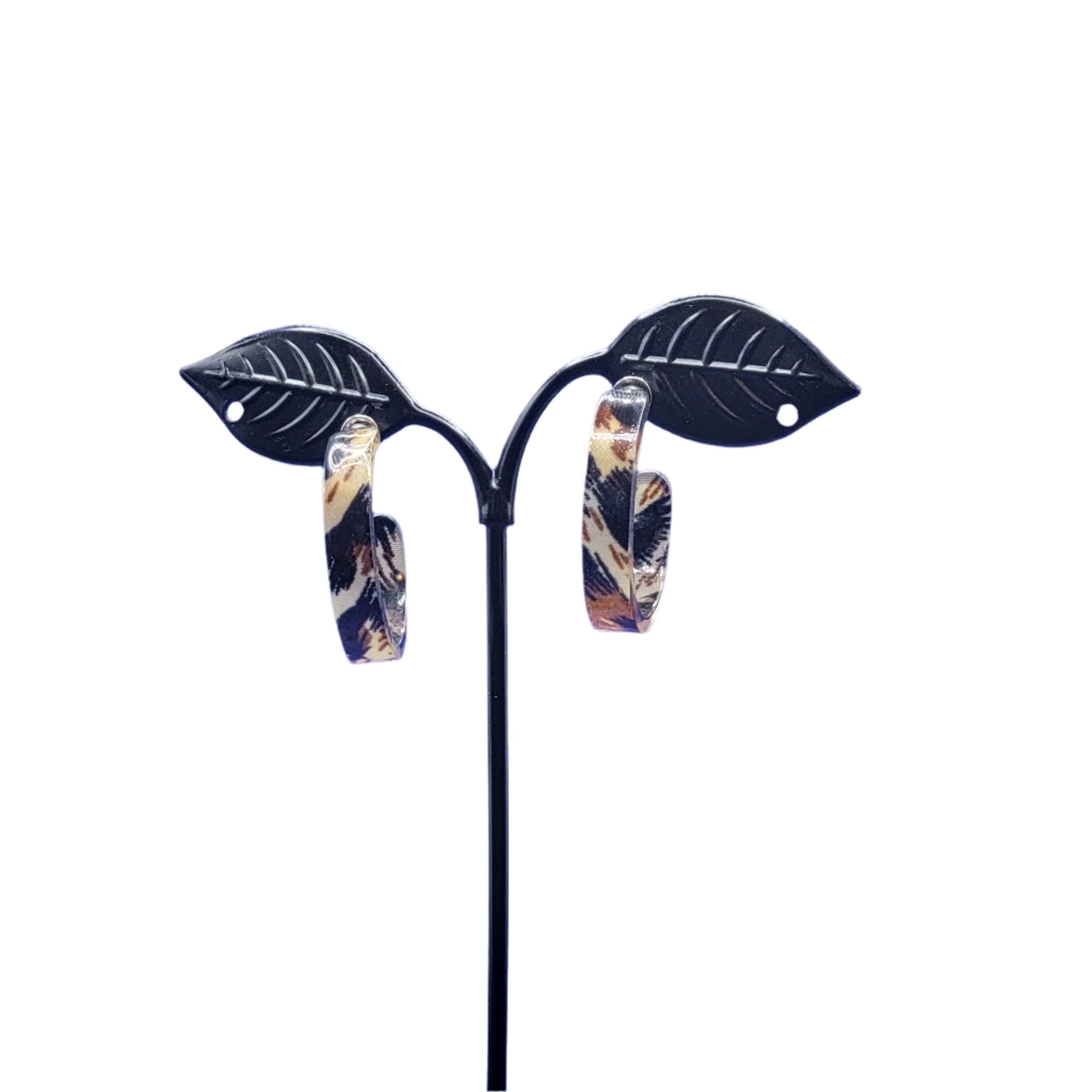 Brown and black hoop earrings Main image