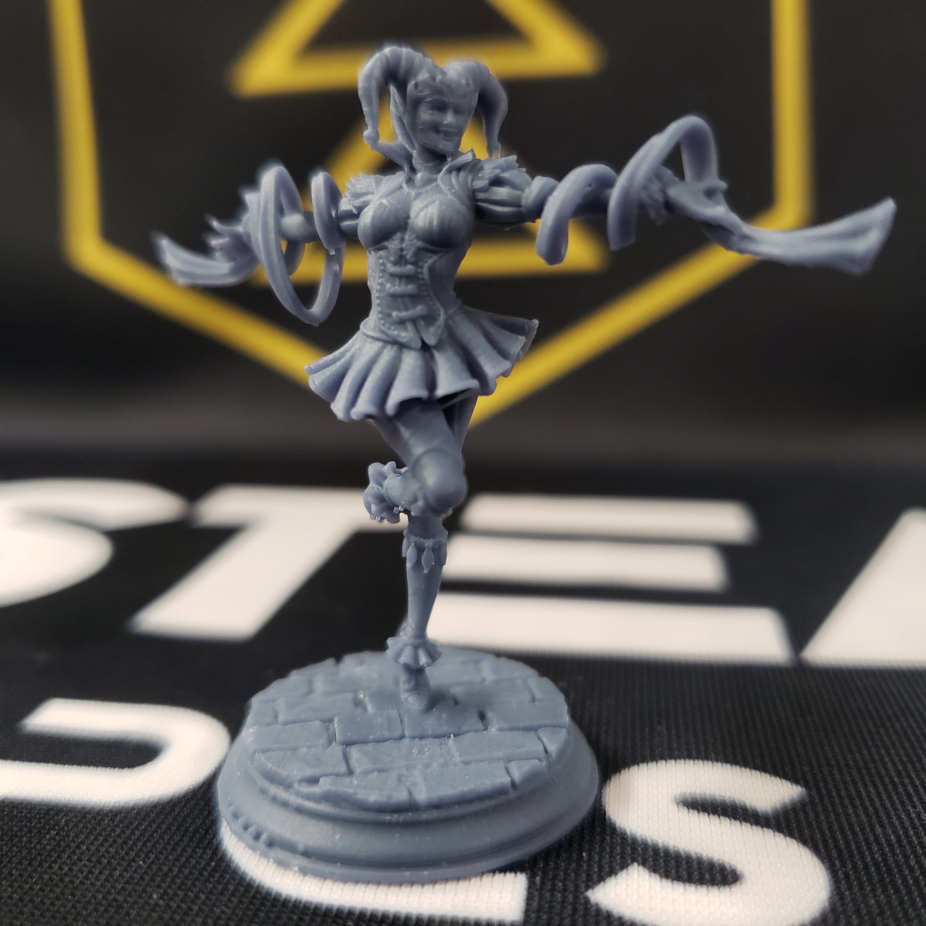 Sanguine, Gleeful Court Jester (Female Vampire Bard)