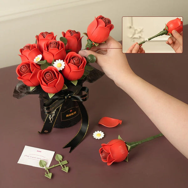 Foral Art Red Rose Bouquet