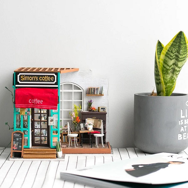 DIY House; Simon's Coffee Shop
