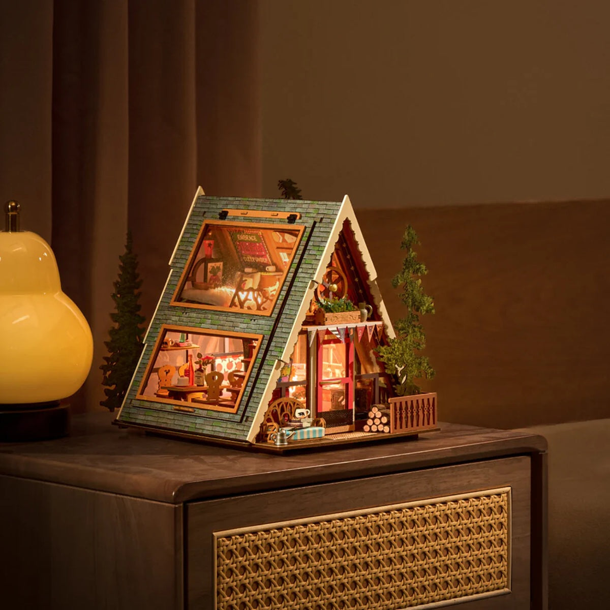 Rolife - A-Frame Cabin, DIY Miniature House DG181
