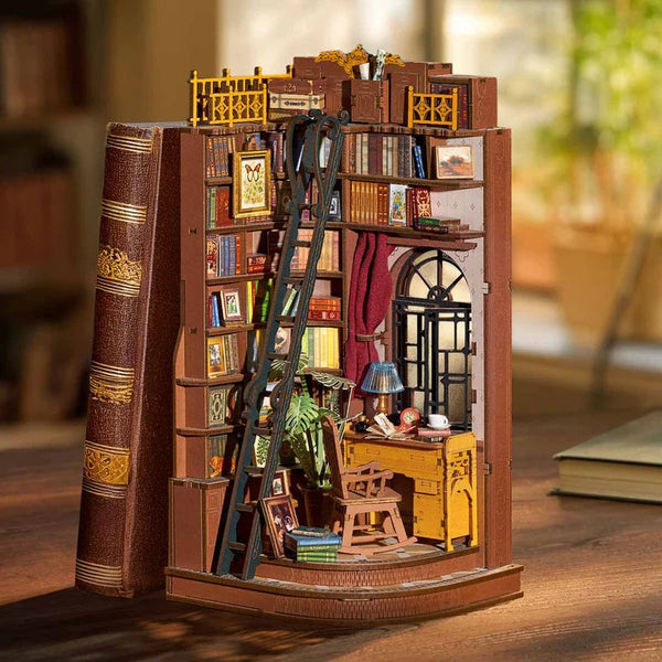 Rolife - Silent Corner Study DIY Book Nook Shelf Insert