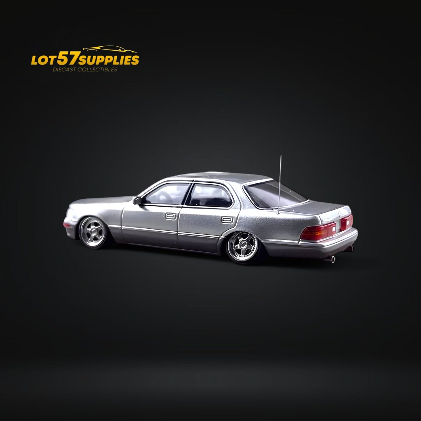 Fine works64 Lexus LS400 - Silver/Gray Double Stanced 1:64