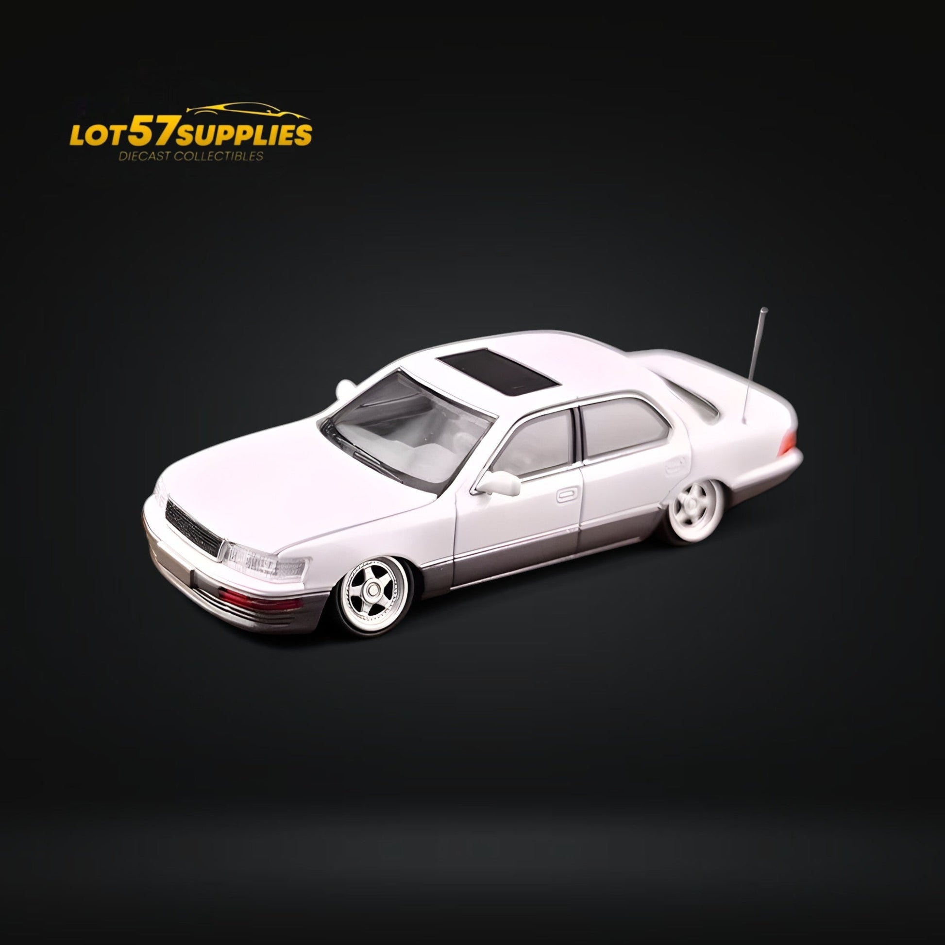 Fine works64 Lexus LS400 - White/Gray Double Stanced 1:64
