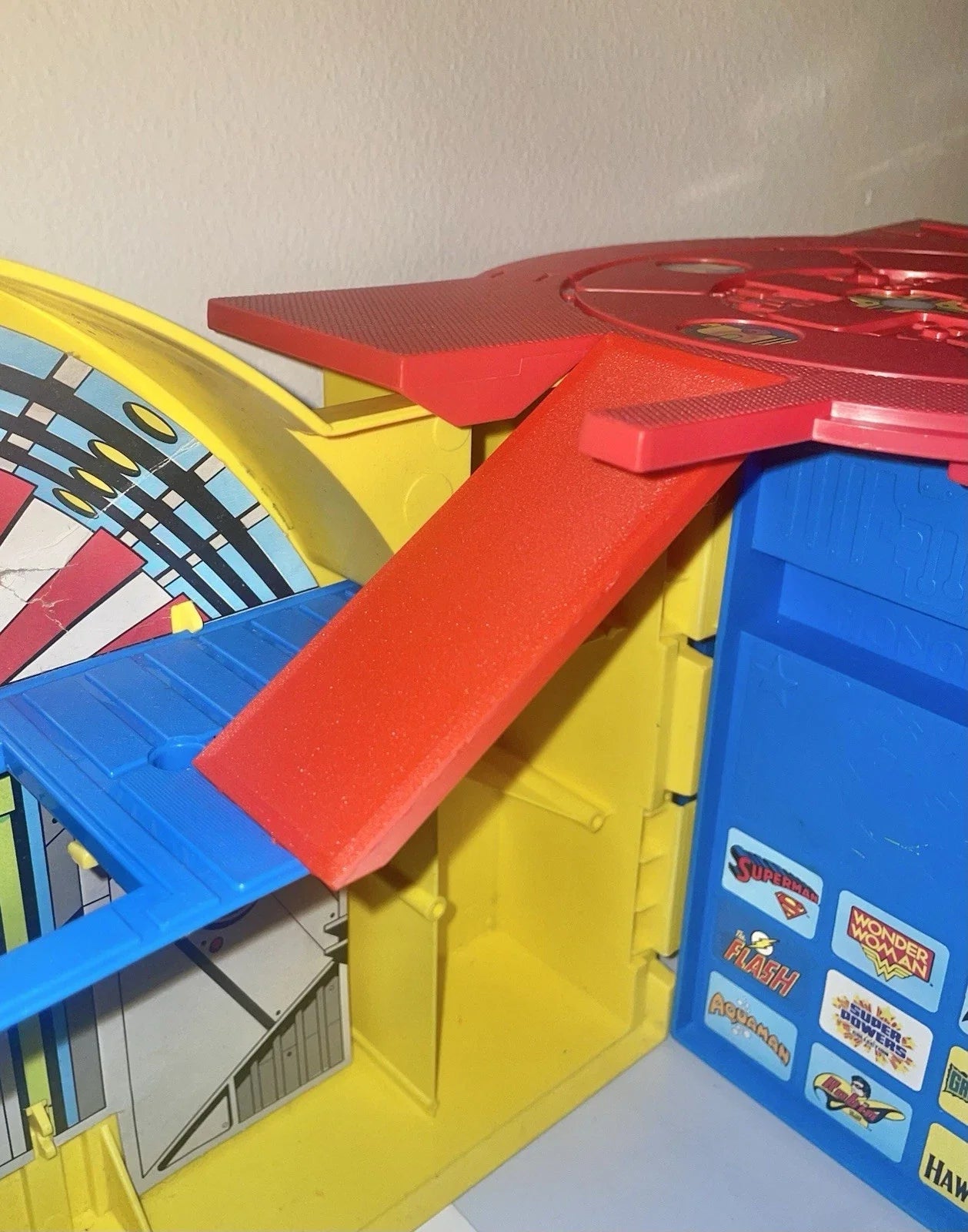 Kenner Super Powers Hall of Justice Playset Landing Pad Ramp Repro Part 1984 Main image