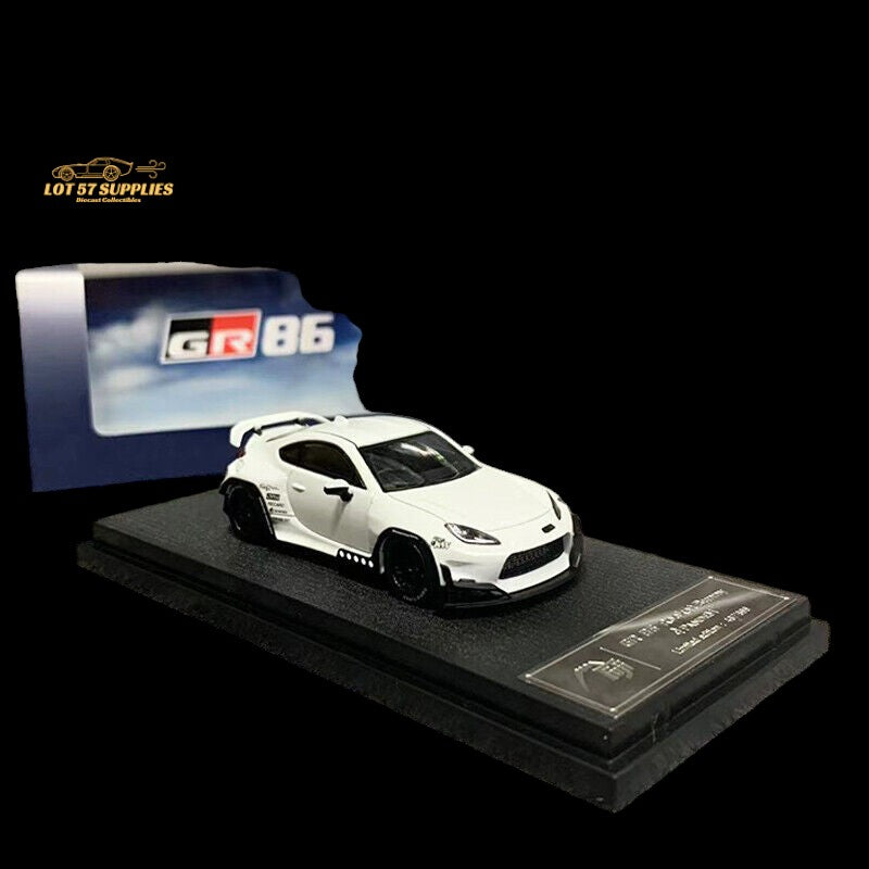Fuji Toyota GR86 Rocket Bunny Pandem in White 1:64