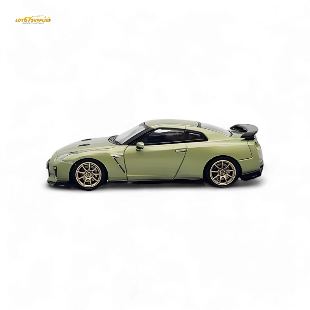 Inno64 Nissan Skyline GT-R R35 Millenium Jade 1:64 IN64-R35-MJADE