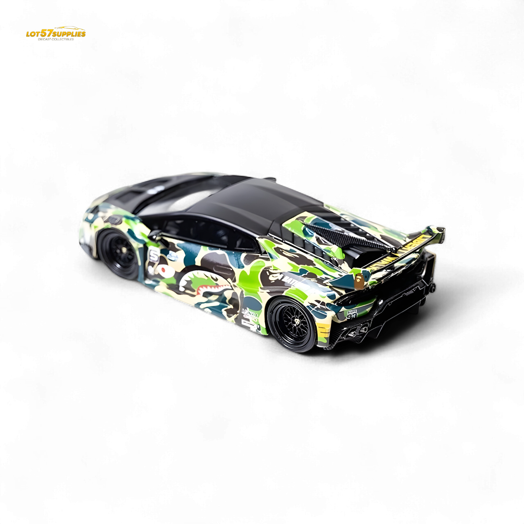 Flame Huracan LP610-4 LWBK WideBody Resin - CAMOUFLAGE 1:64
