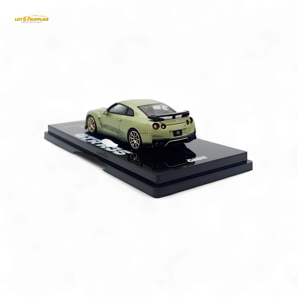 Inno64 Nissan Skyline GT-R R35 Millenium Jade 1:64 IN64-R35-MJADE