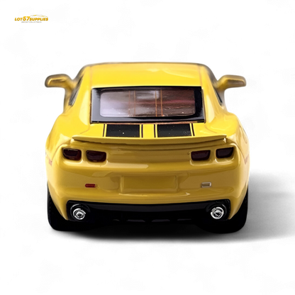 FineWorks64 Chevrolet Camaro Bumblebee - Yellow 1:64