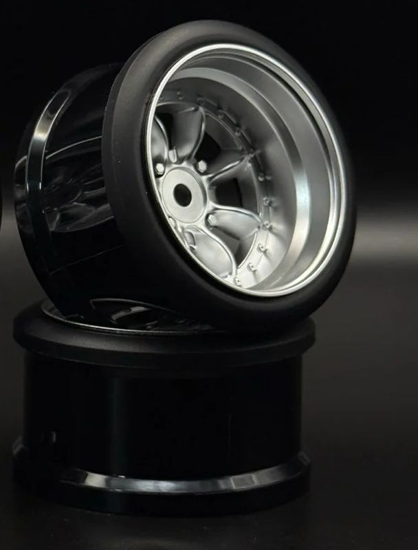 Pana 8-Spoke Style 1/10 Silver Rims, 8mm Offset