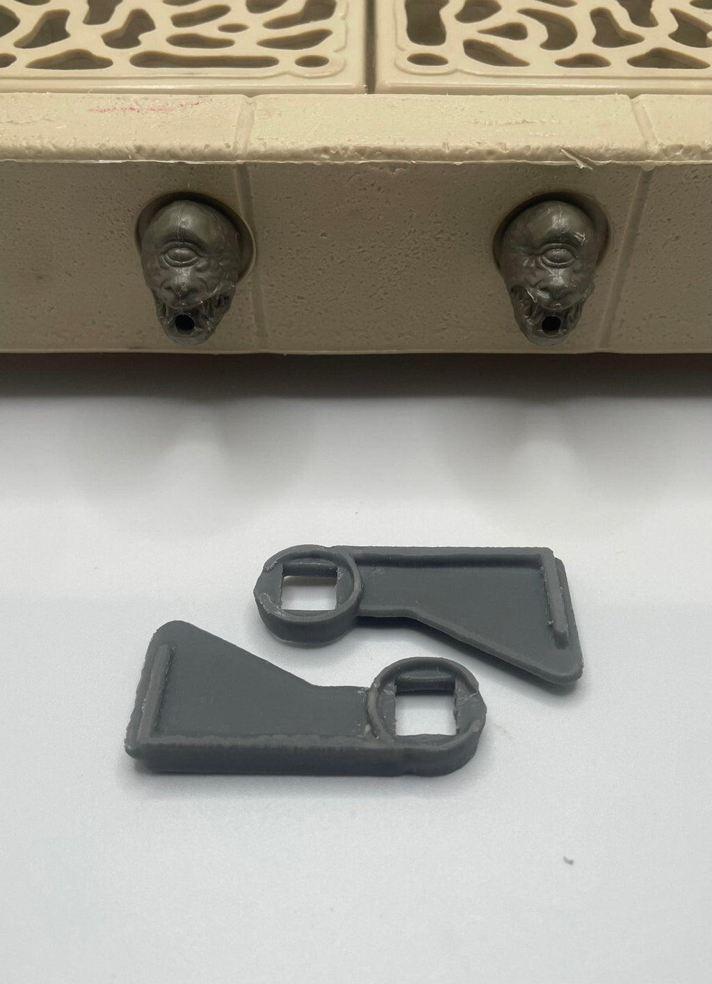 STAR WARS vintage 1983 JABBA THE HUTT Playset Gargoyle Hinges Repro Part Kenner - Collectors World Toys