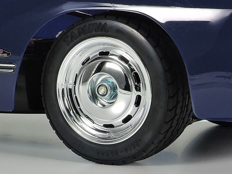1/10 RC Volkswagen Karmann Ghia (M-06)