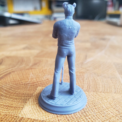 Xarvir Barikdral, The Fortunate (Male Tiefling Noble)